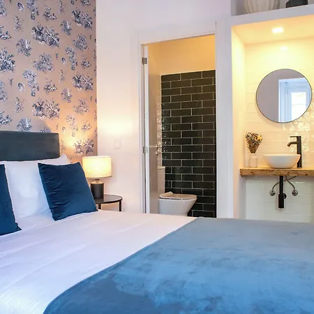 Succeed Campo Pequeno Pensjonat