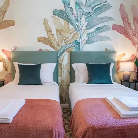 Succeed Campo Pequeno 3*